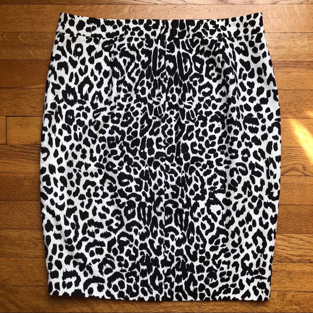 J CREW Animal Print Pencil Skirt - Picture 9 of 9